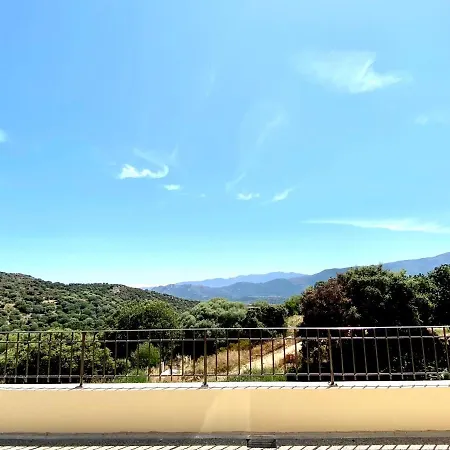 Vakantiehuis Maison U Castagnu Santa-Reparata-di-Balagna